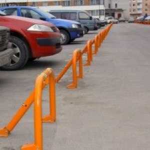 Chodci - zadarmo chodníky motoristi - pohodlné parkovacích miest